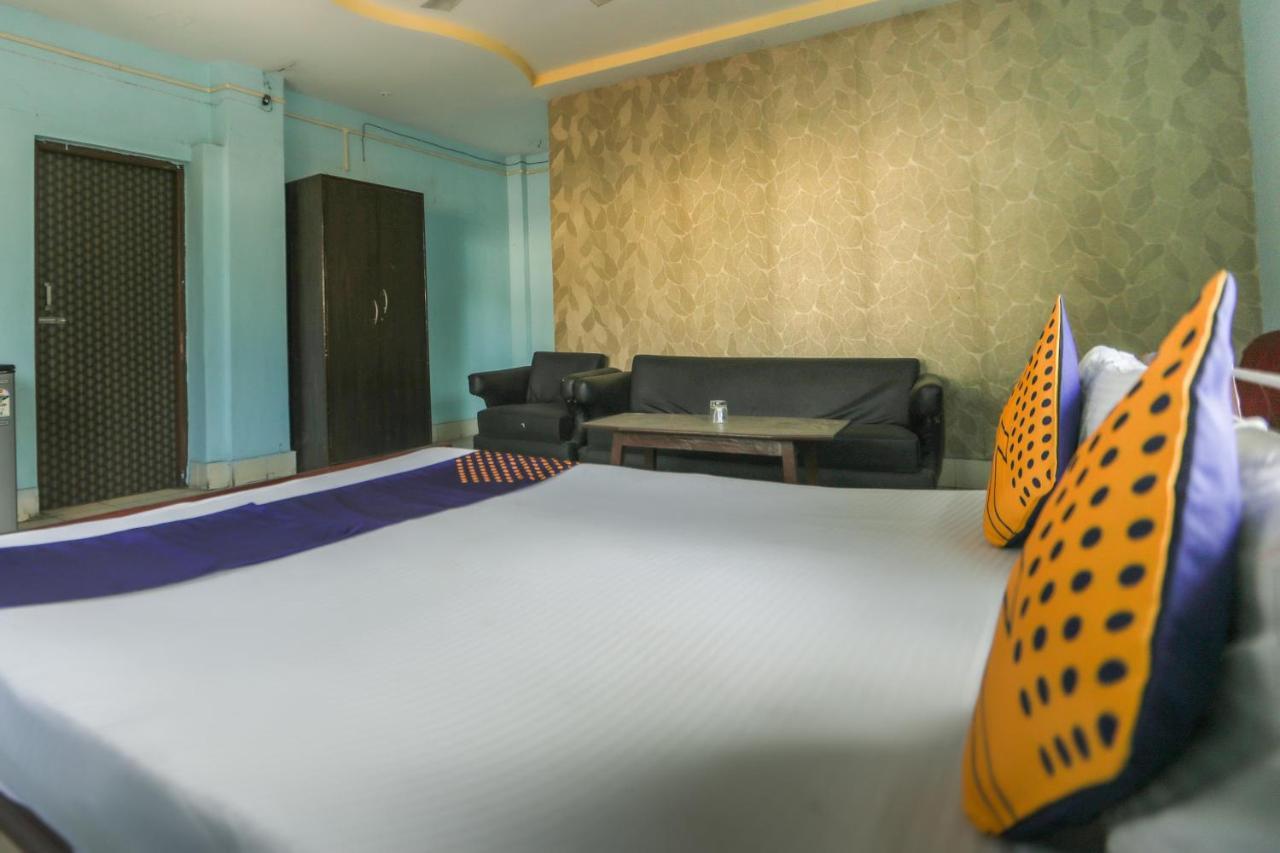 Spot On 10470 Hollywood Joka Hotel Bhasa Zewnętrze zdjęcie